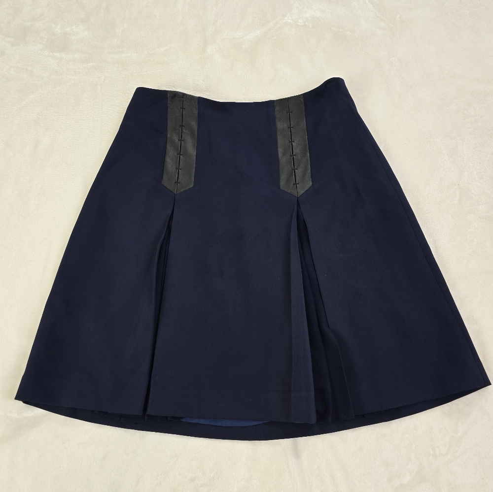 Rebecca Taylor Pleated blue skirt with leather Detailing  size 4